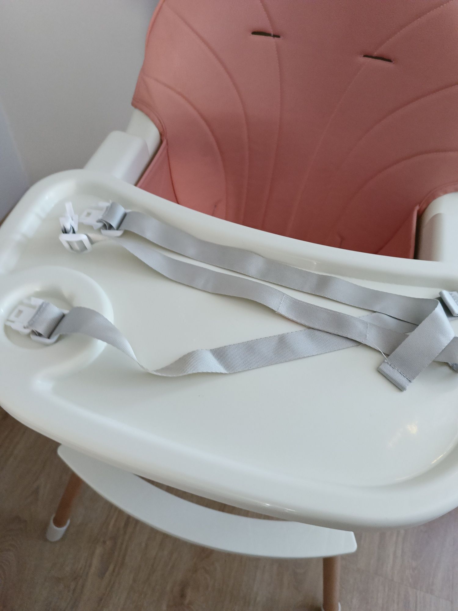 Krzesełko do karmienia AMELIA 3w1 moby-system