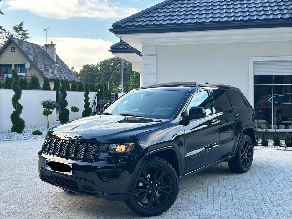 Jeep Grand Cherokee BLACK zarejestrowany pewny przebieg full opcja