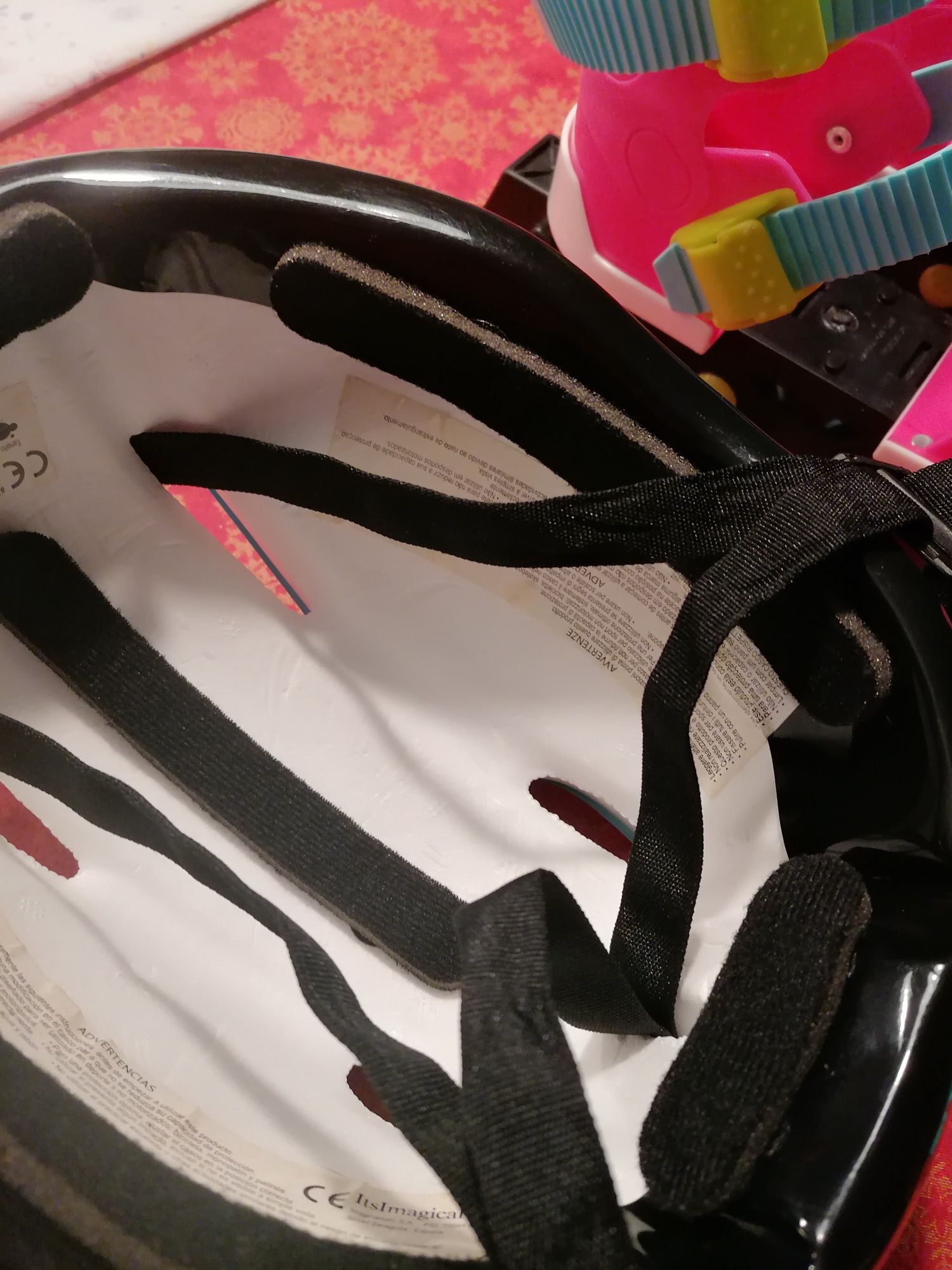 Patins em linha com acessórios