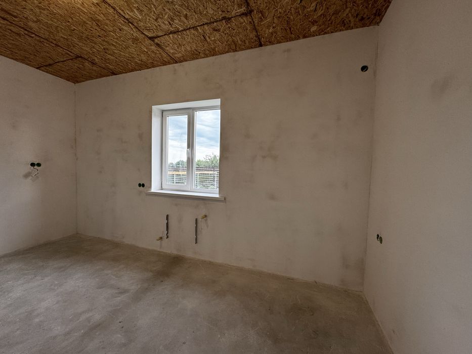 Продам газифікований одноповерховий будинок в Микуличах !