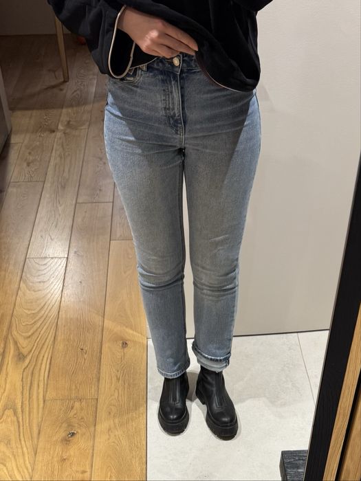 Джинси прямі, приталені