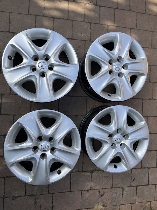 4xFelgi Stalowe STRUKTURA 16” OPEL Astra 5x110 IDEALNE GM Oryginał