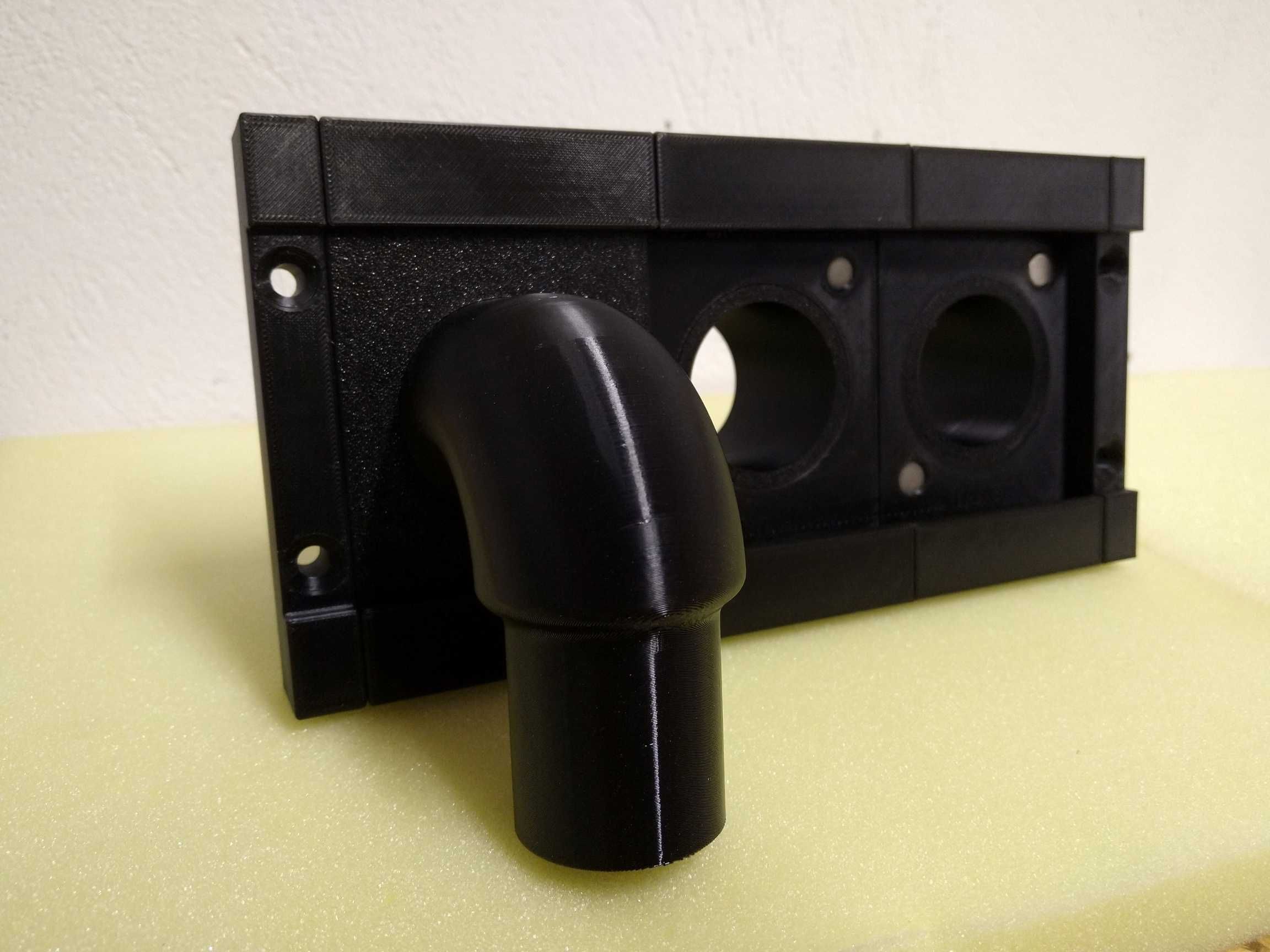 Modułowy rozdzielacz odciągu wiórów 4 wejscia