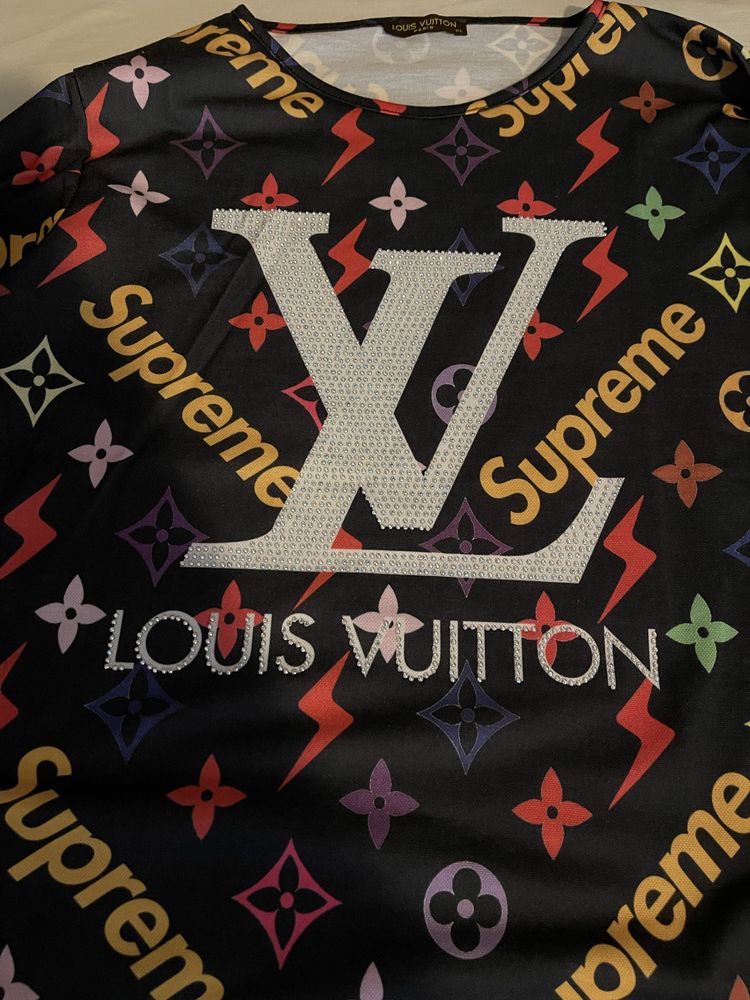 Продам платье Louis Vuitton