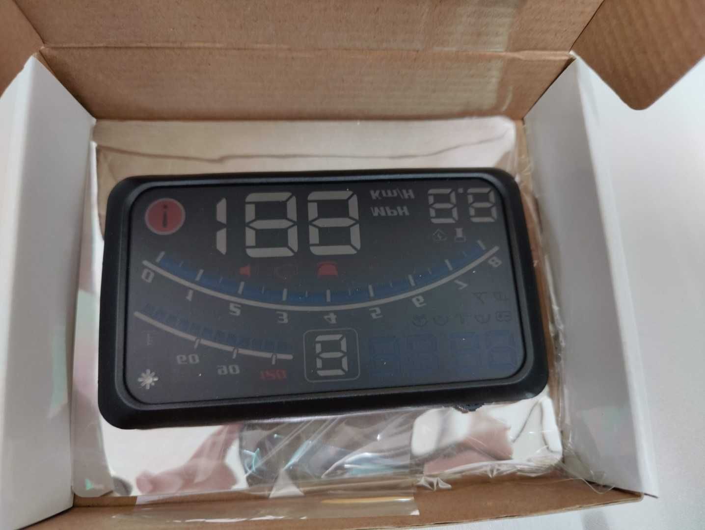 Wyświetlacz na szybę  Head Up do Auta OBD * Komis Madej Gorlice