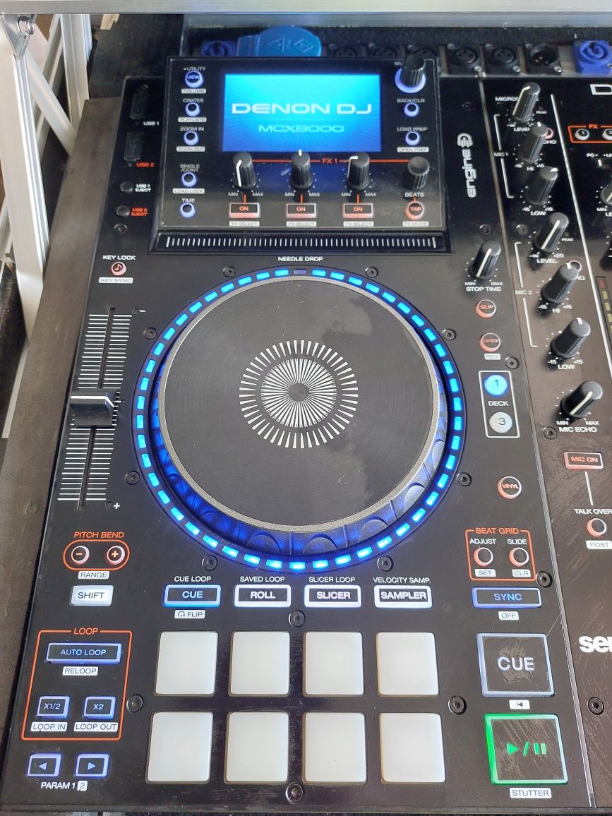 DENON MCX 8000 Kontroler