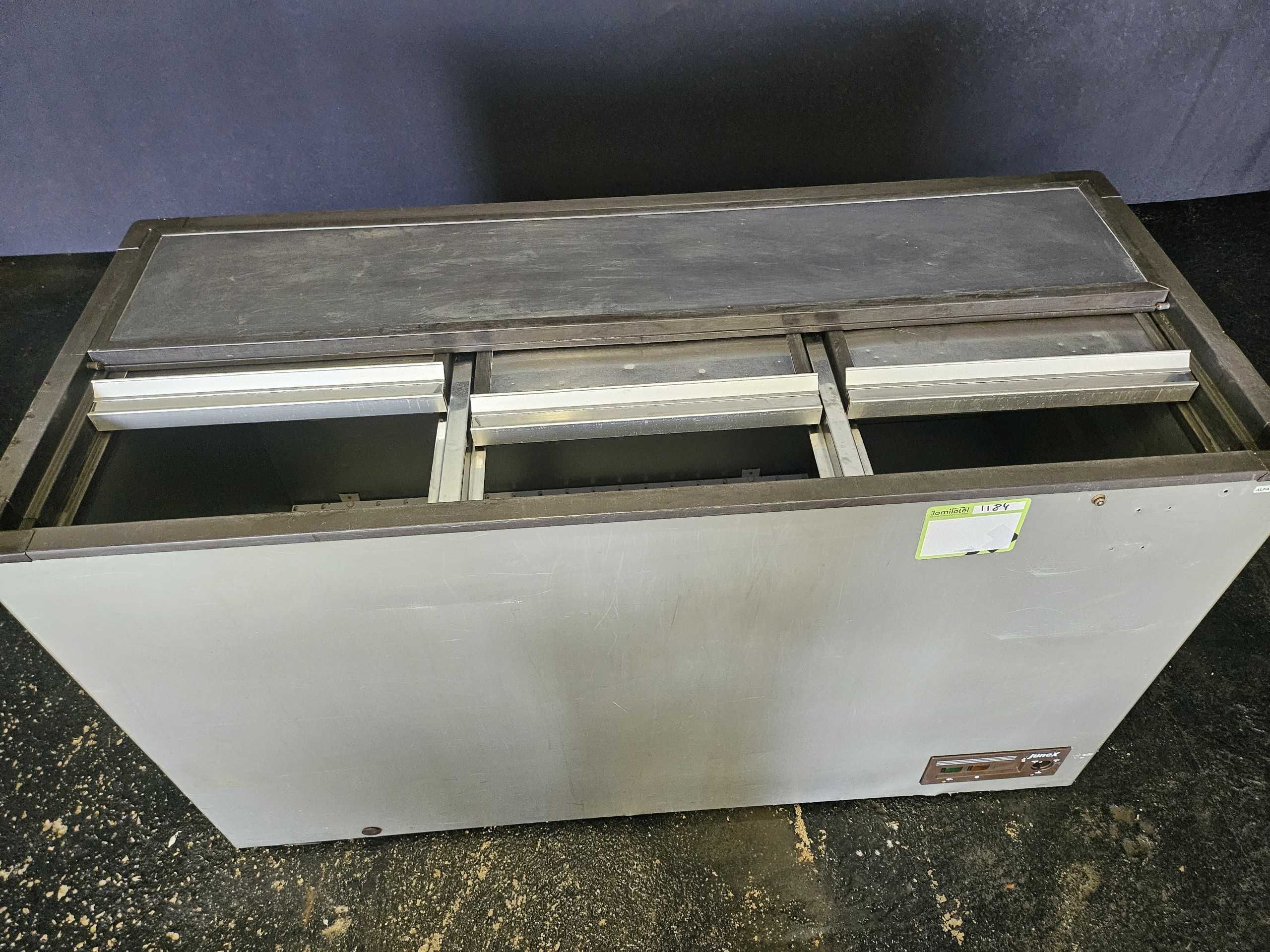 Botelheira refrigerada