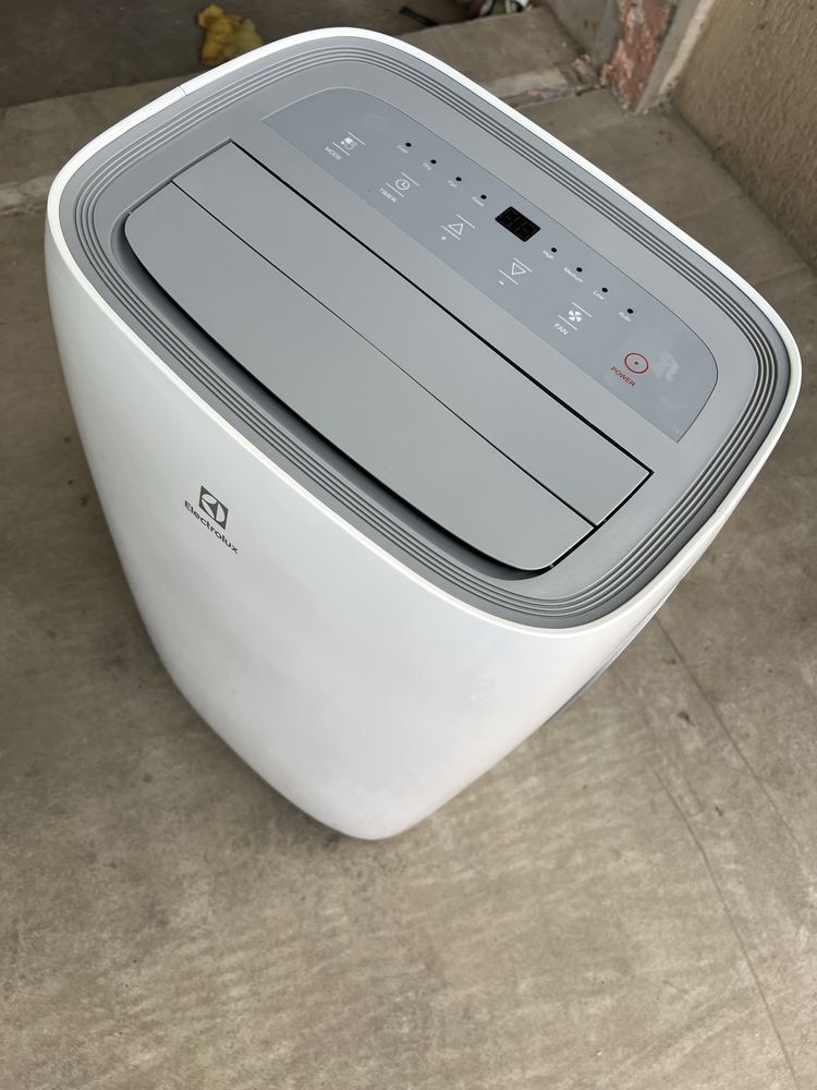 Кондиционер Electrolux EACM-13 CL/N3