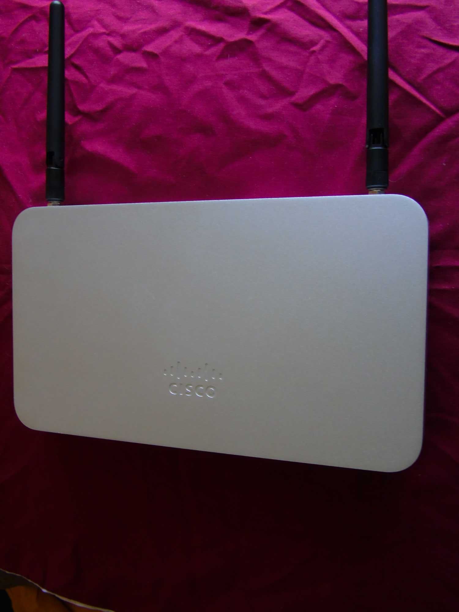 Міжмережевий WI-FI роутер в алюмінієвому корпусі Cisco Meraki MX64