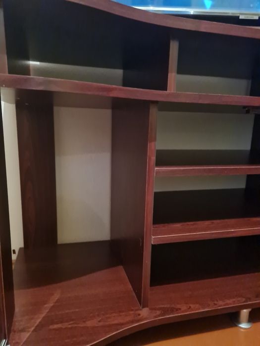 Тумба під телевізор