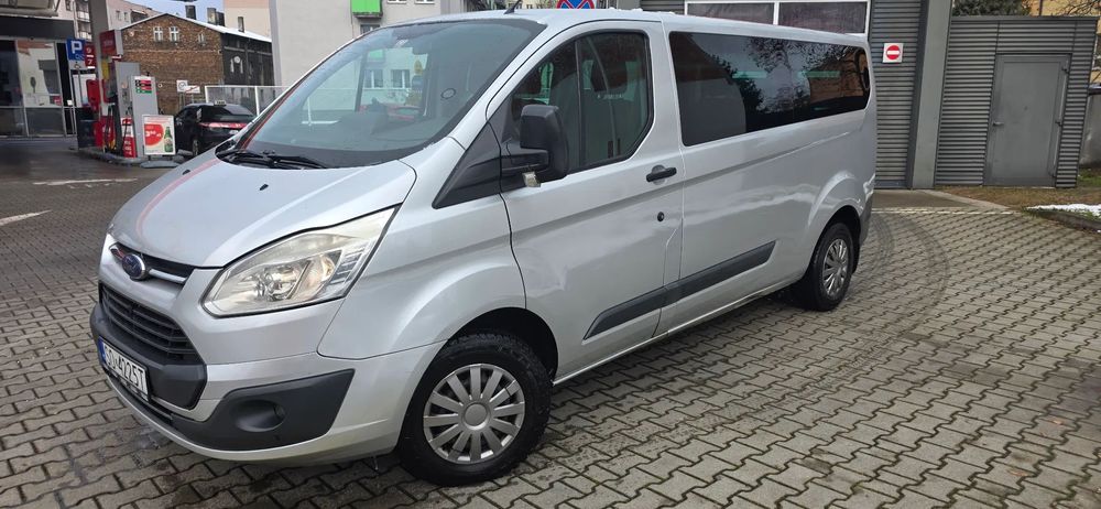 Ford Transit Custom Ford Transit Custom 9 osobowy