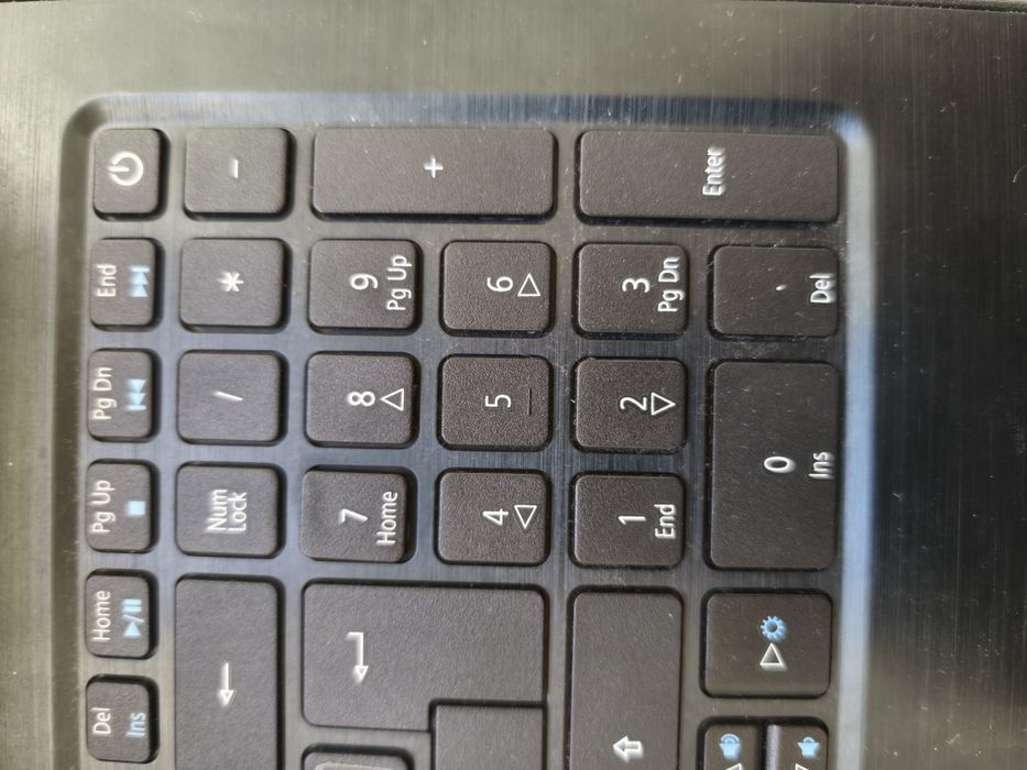 Portátil Acer Aspire E15