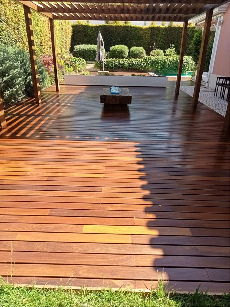 Deck Composito e em Ipe