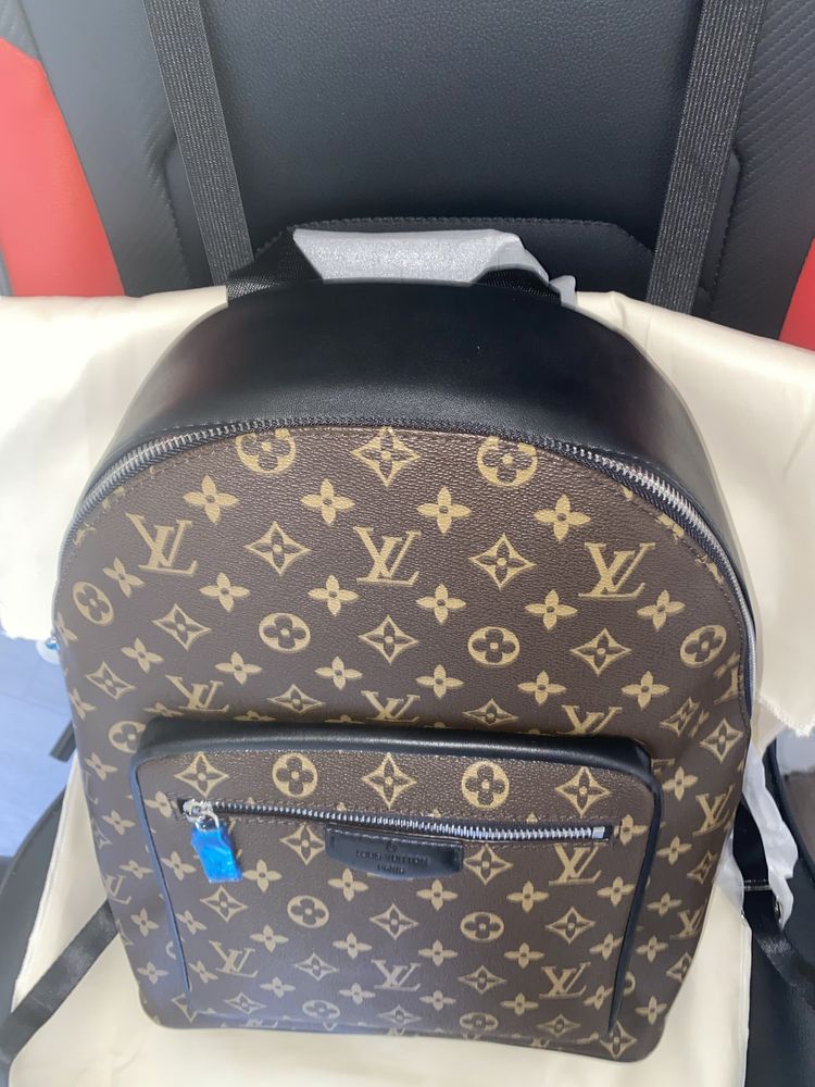 Mochila Louis Vuitton Josh Backpack