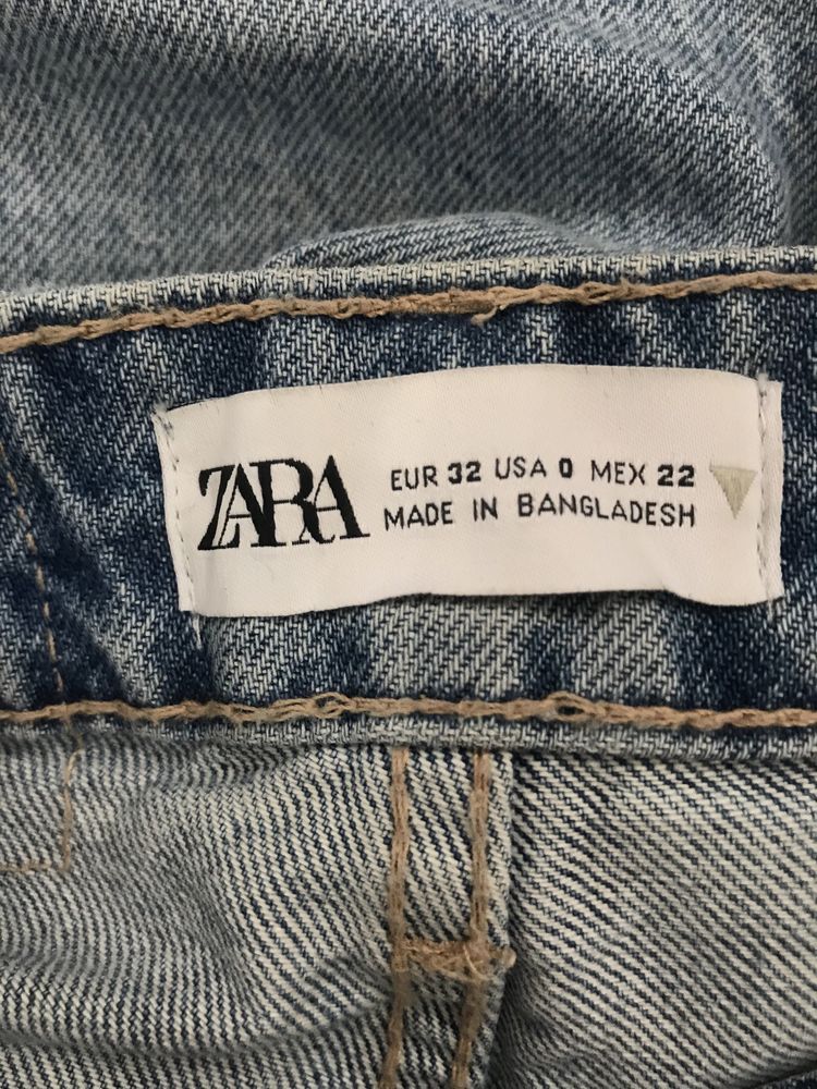 Продам женские джинсы  Zara Xs