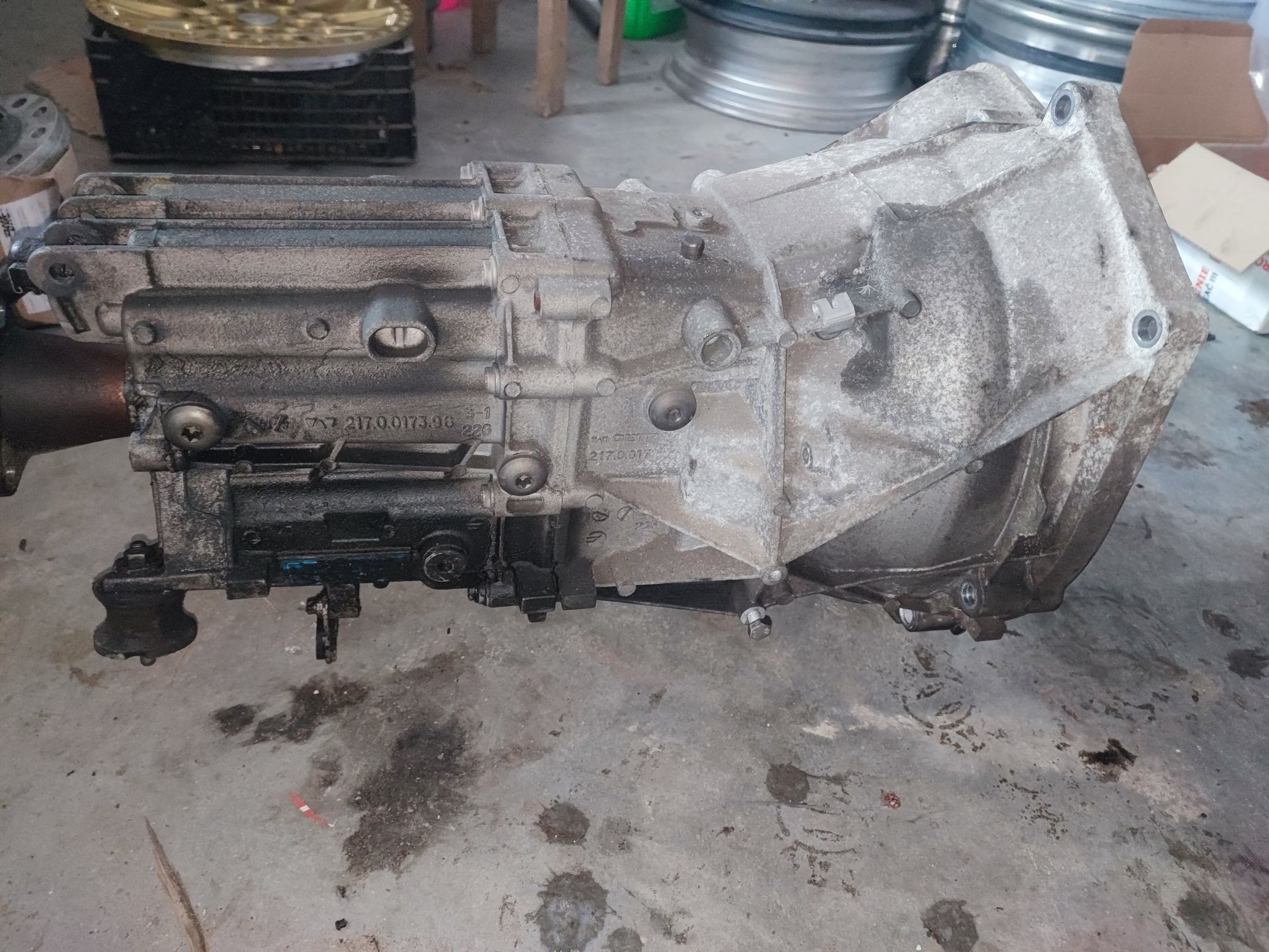 Skrzynia biegów manual bmw e60 e61 e90 e91 e92 2.5 n52b25 6b manualna
