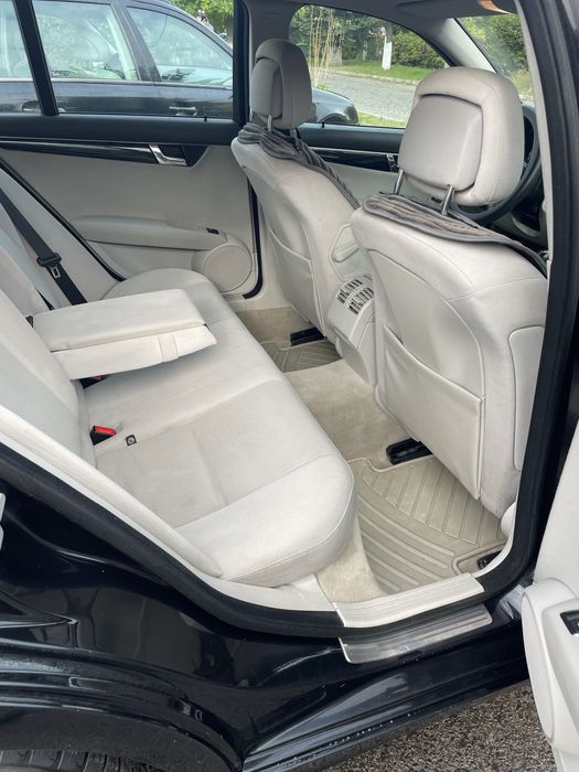 Продам Мерседес с200 W204 універсал.