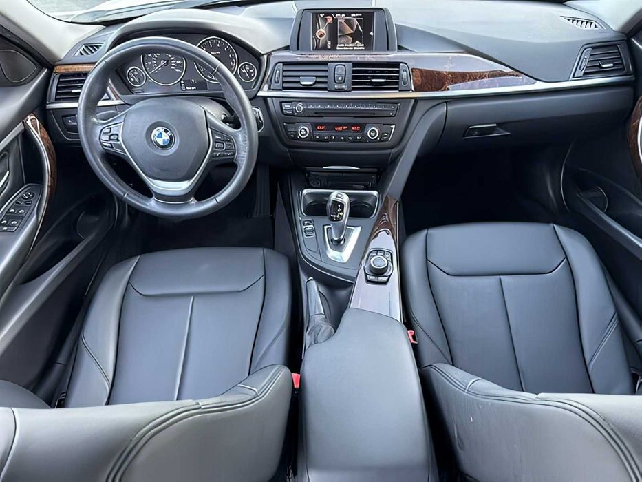 BMW 3 Series      2015