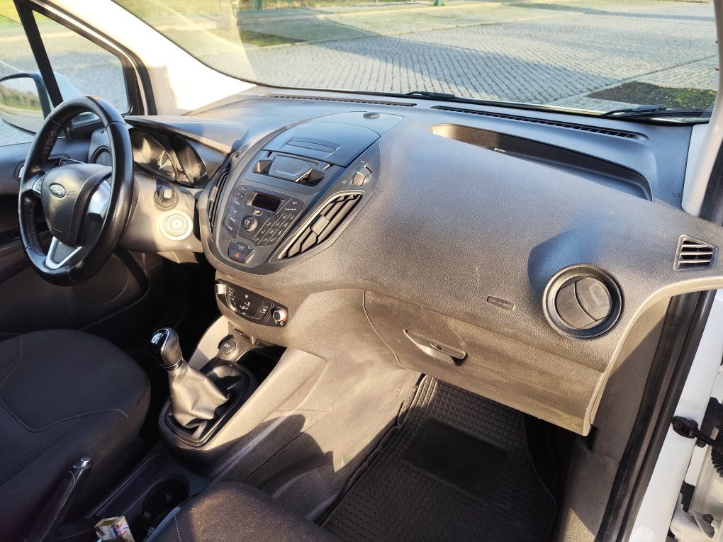 Ford Transit Courier 1,5 tdci 2018