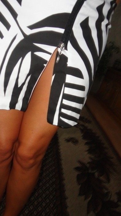 Piekna sukienka 'Zebra" roz 40
