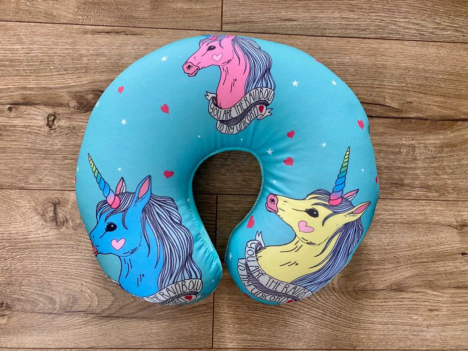 Rogal podróżny / poduszka turystyczna - jednorożec