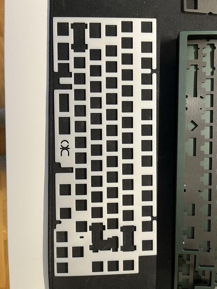 Qwertykeys QK75 barebone