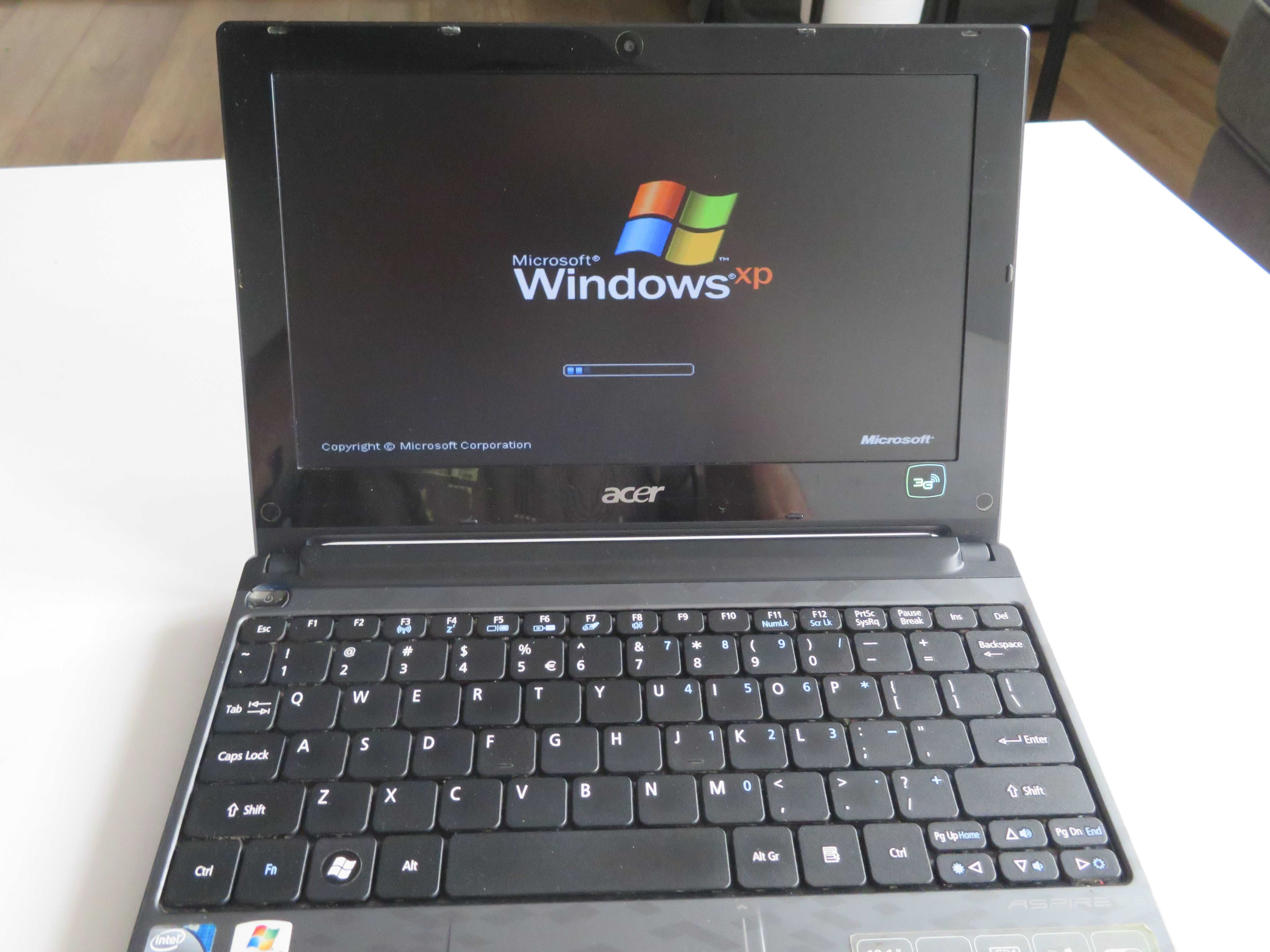 Laptop ACER ASPIRE ONE D260 10"
