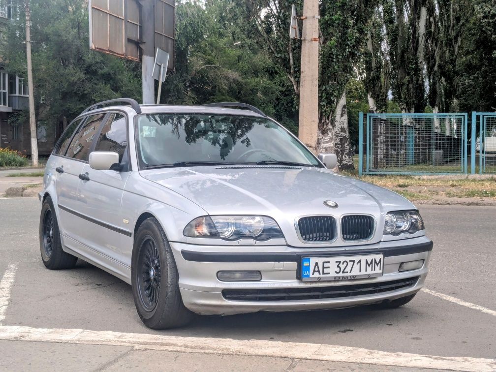 BMW e46 320D тройка туринг универсал