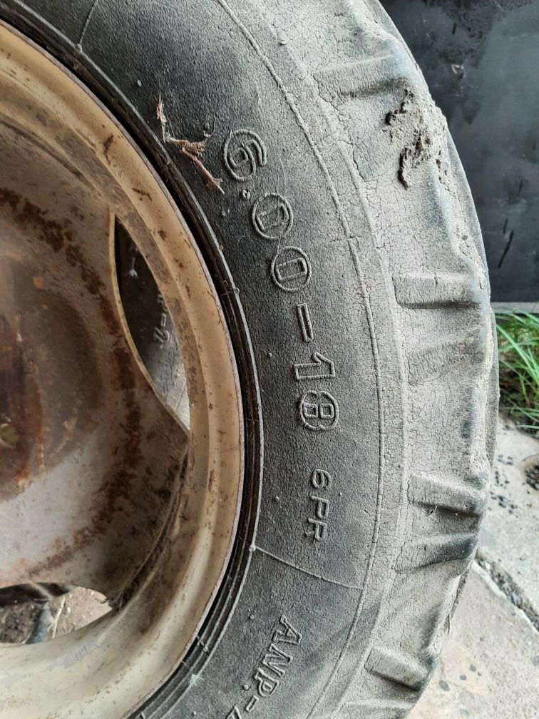 koło koła felga opona 6.00 - 18  przód ursus c360 c355 c4011,3011