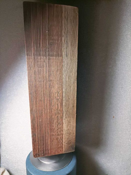 арт -объект брусок подставка для наушников