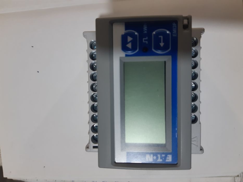 Измерительный прибор  EMI3P-Y2CO