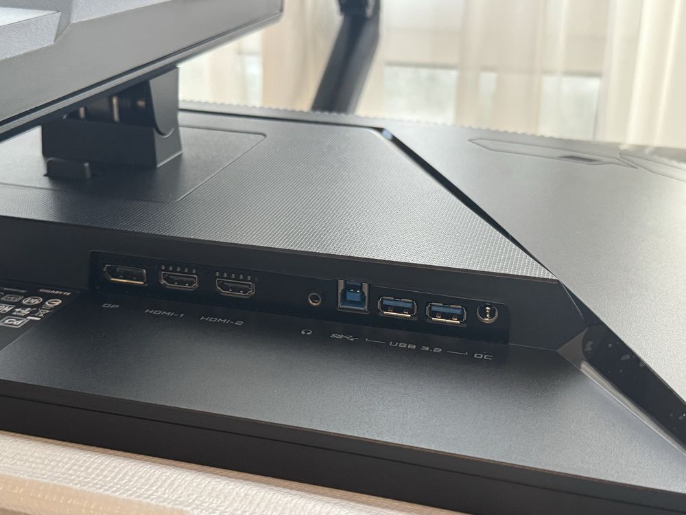 Новый игровой монитор Gigabyte G27F 2