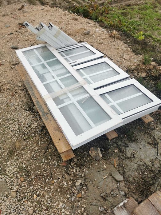 Janelas e portas para vivenda usadas