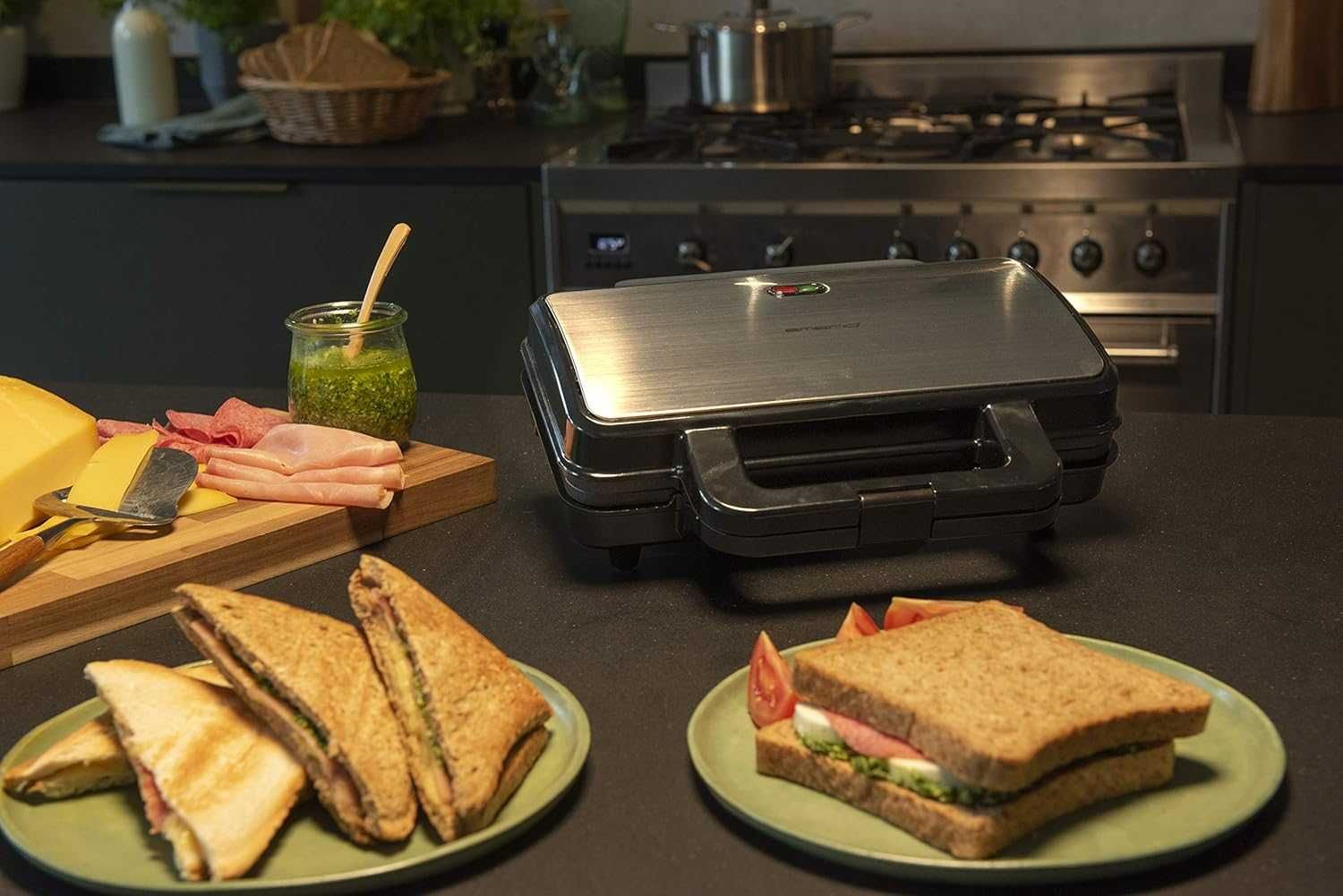 Emerio Toster XXL do kanapek nadaje się do wszystkich rozmiarów tostów