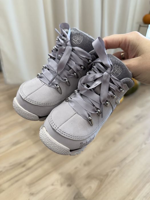 Buciki Timberland trapery dziecięce r.25