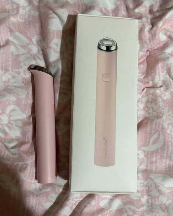 MEDICUBE AGE-R Booster Pro Mini