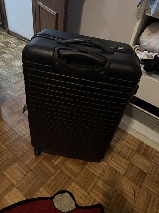 Mala de viagem  usada uma vez