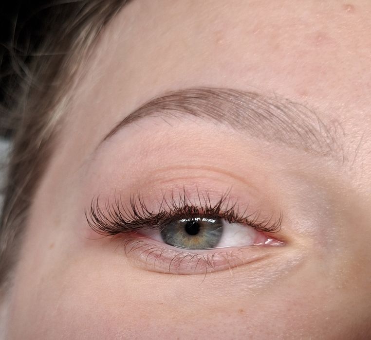 Przedłużanie Rzęs 1:1