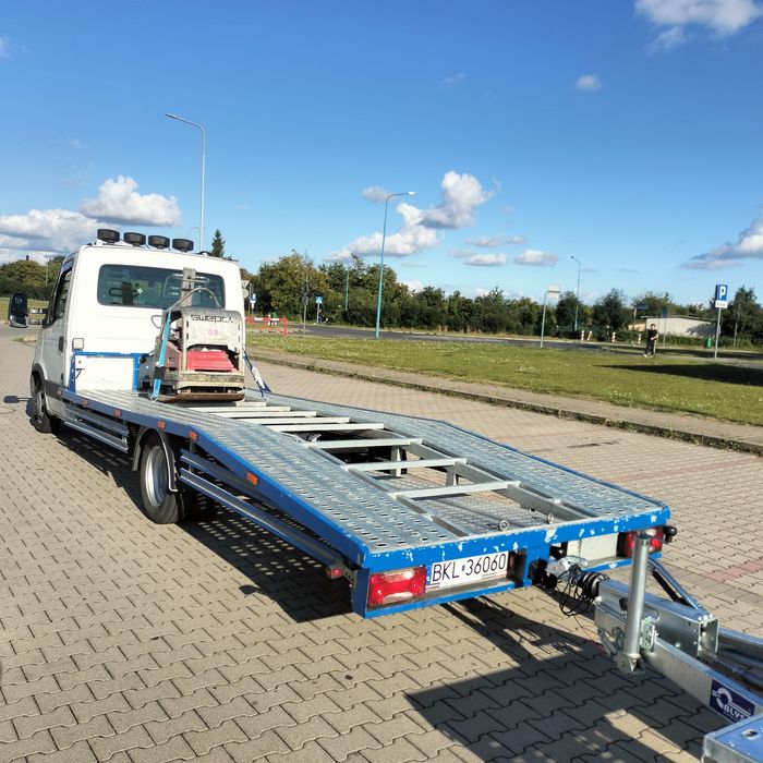 Laweta okazja Iveco 2012r nowa przyczepa zestaw