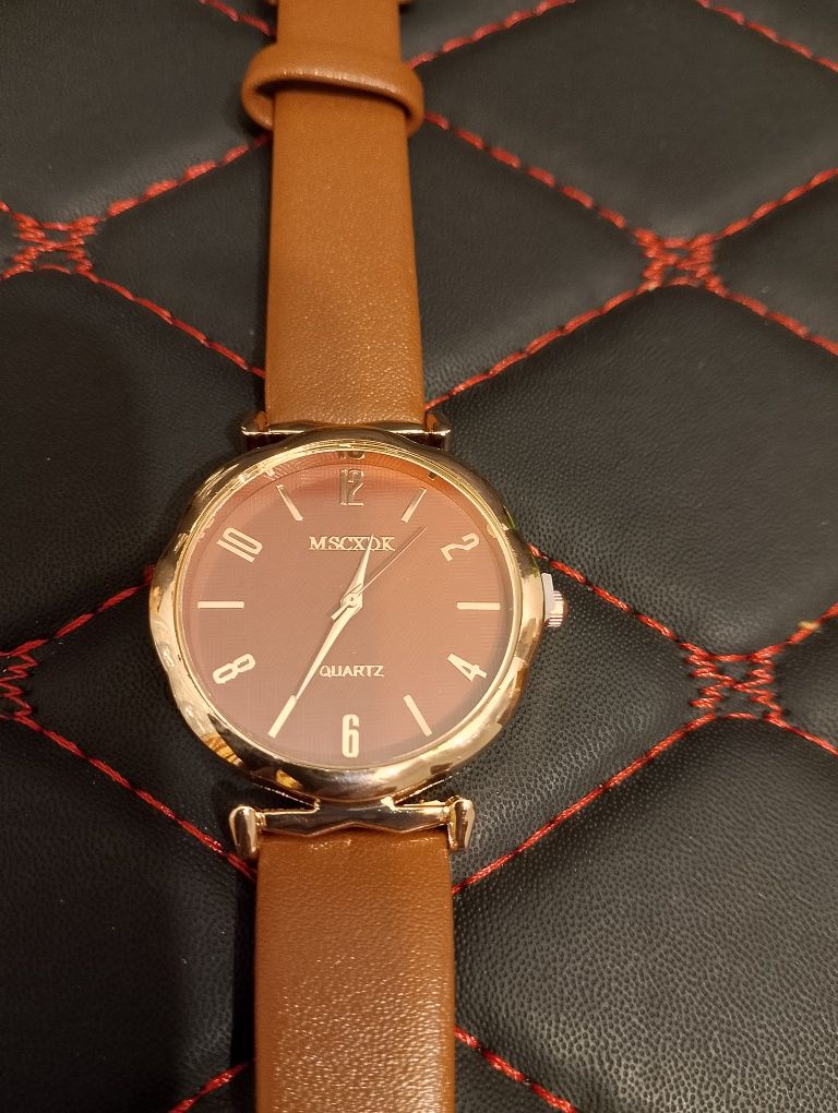 Portfel damski+zegarek w kolorze musztardowym