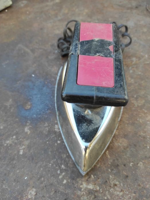 Советский дорожный утюг УТ-400-0,8.220