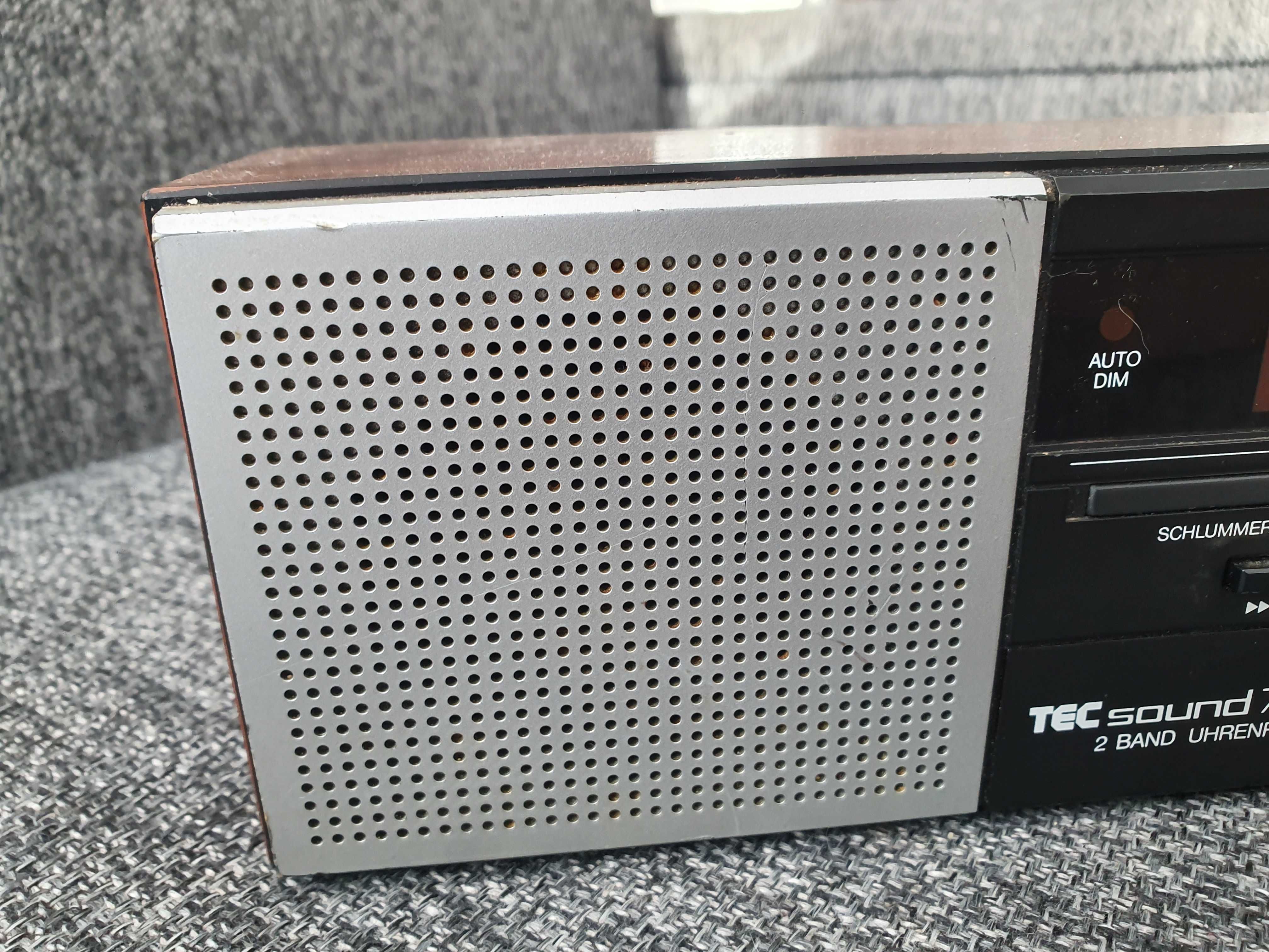 Stary zabytkowy radiobudzik TEC 789 led 1985r