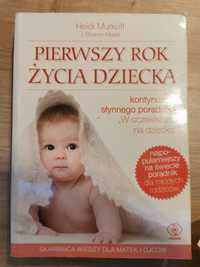 Książka,, pierwszy rok życia dziecka,,