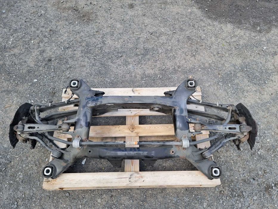 BMW x3 f25 belka wózek sanki tył 2.0d