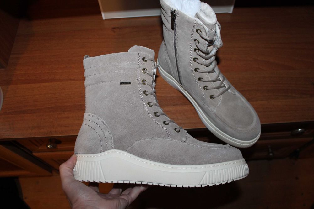 Зимові черевики з мембраною Tamaris Duo-tex 42 розмір