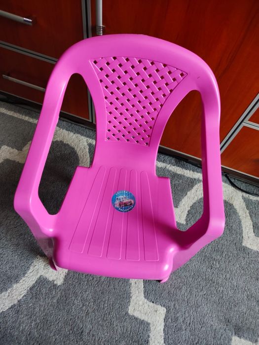 Zamienię stoliczek i krzesełko