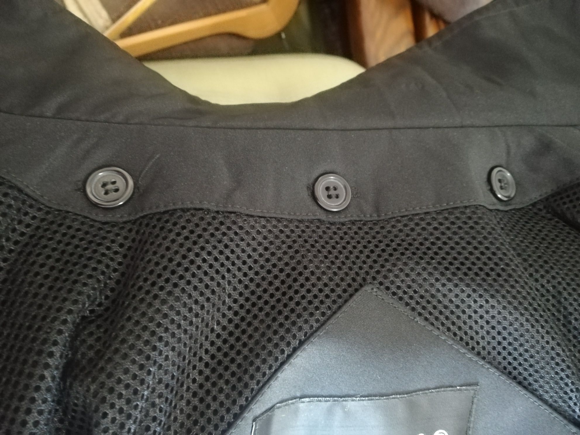 Casaco preto com forro XXL