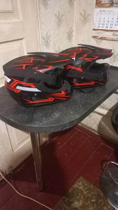 Мотошлем,мотошолом