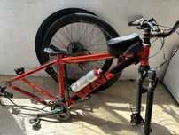 Rava cycle usada em bom estado apenas desmontada.