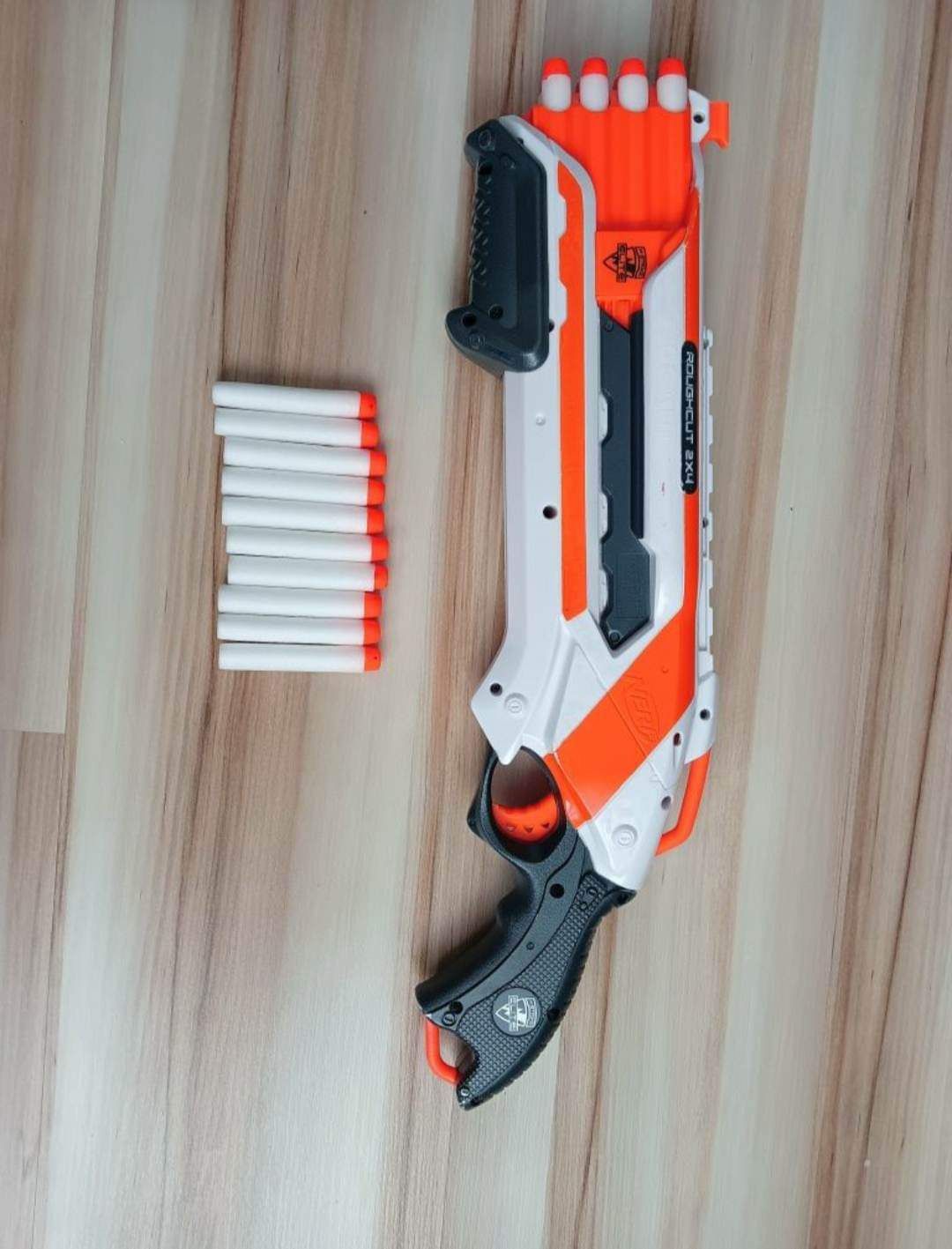 Nerf Roughuct 2x4